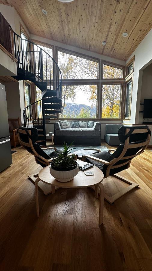 Eagle Peak Guesthouse Eagle River Екстер'єр фото