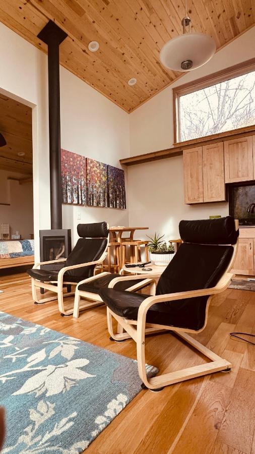 Eagle Peak Guesthouse Eagle River Екстер'єр фото