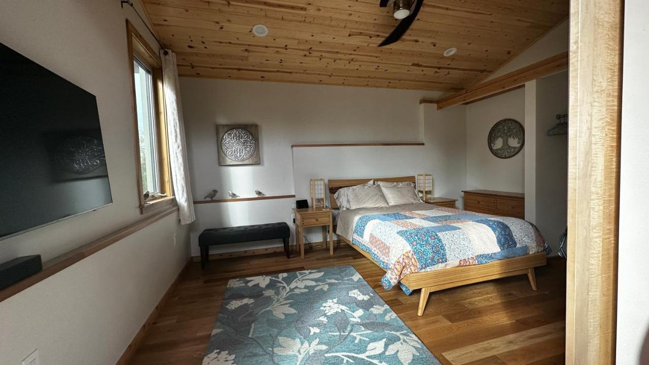Eagle Peak Guesthouse Eagle River Екстер'єр фото